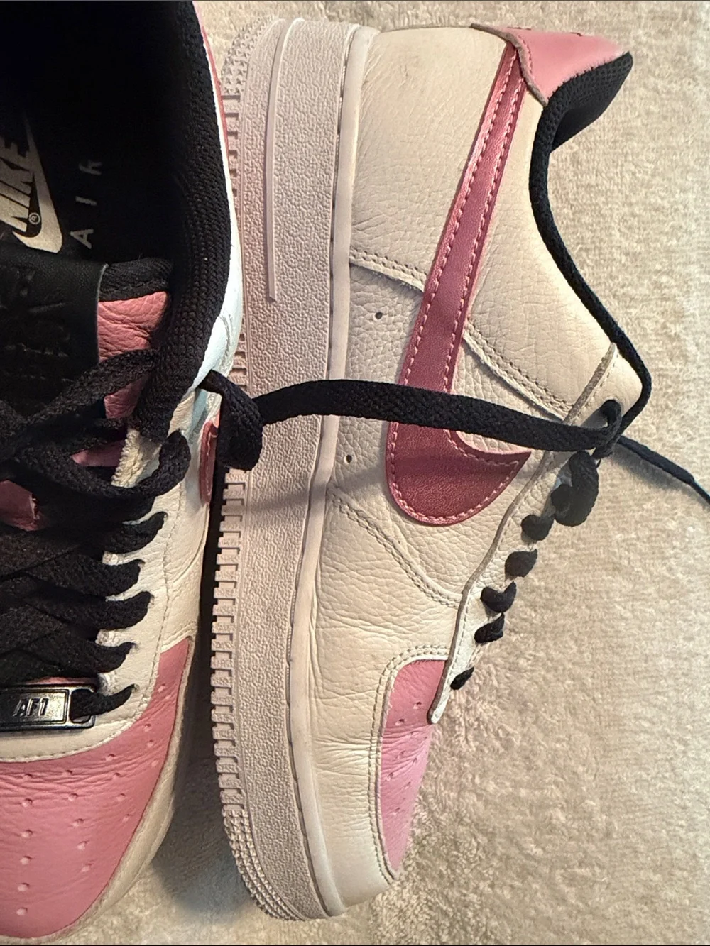Nike White and Pink Women's Casual Sneakers